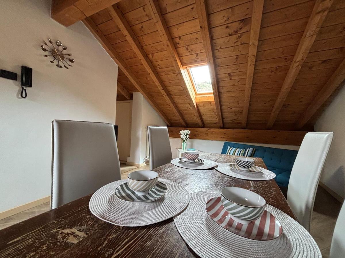 Apartment Largo IV Novembre Сан Феделе Интелви Екстериор снимка