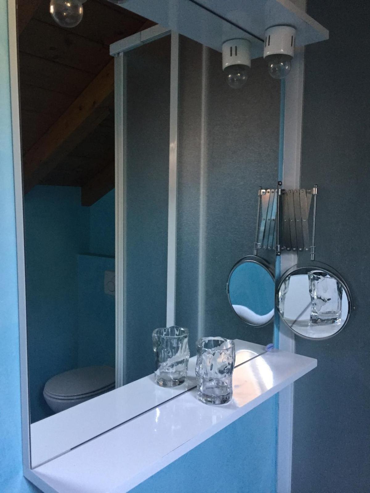 Apartment Largo IV Novembre Сан Феделе Интелви Екстериор снимка